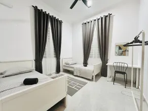 Amnaa & Ahnaa Homestay in Tumpat, Muslim Only - Image 5