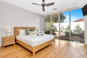 Seaview Horizon - Coastal Elegance by Henley Beach - Image 3