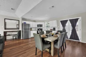 Pickleball & HotTub near FW Stockyards | Sleeps 20 - Image 4