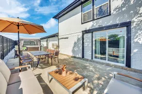 Pickleball & HotTub near FW Stockyards | Sleeps 20 - Image 2
