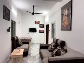 Villa Blossom – GF Unit1 with Pool Access - Image 2