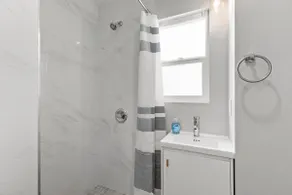 YieldMax (11) | Studio Bath+Kitchen+Priv Entry - D - Image 5