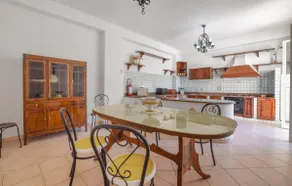 Pet friendly home in Gioiosa Marea - Image 4