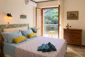 Sea Solarium • Free Parking • Mastrangelo Beach - Image 2