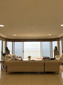 Luxury Oceanview Sub-Penthouse Sleeps 7 | L16 - Image 3