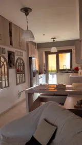 Susan's downtown Athens luxury flat. - Image 2