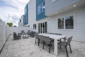 Spacious & Stylish Apt | Ground Floor at Reunion - Image 4