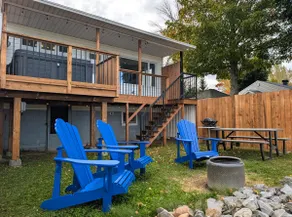 Chalet 691 Waterfront with Spa, Fireplace, WiFi & AC - Image 4
