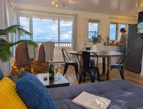 Chalet 691 Waterfront with Spa, Fireplace, WiFi & AC - Image 5