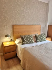 Studio with parking, pool, and Wi-Fi - Image 2