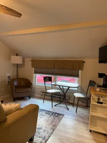 Malone quiet village apartment - Image 4