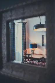 Historic 3 Bed, Lochside, Log Burner, Views, Bath - Image 3