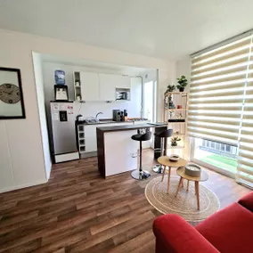 your home away from home, comfortable and quiet. - Image 5