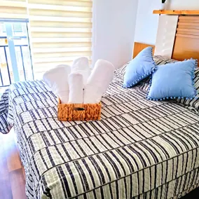 your home away from home, comfortable and quiet. - Image 2