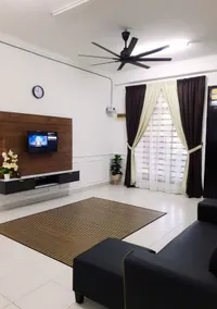 12pax Senai RestHome near Senai Airport - Image 4