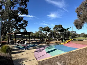 Family Beachside Retreat, Wetland Walks & Waves - Image 5