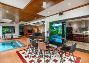 Stylish 4BR Pool Villa w/extras Phuket Layan beach - Image 4