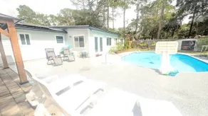 Backyard Paradise Saltwater Pool House - Image 4