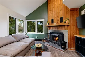 The Fairway Chalet Wintergreen - Image 2