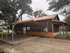 Little Cabin on Park - Image 5