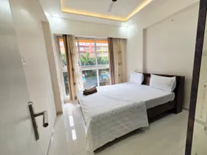 Luxurious 2BHK with Jim and Swimming pool - Image 4