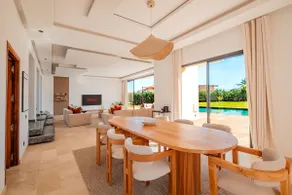 Villa LeïMeï – Elegance & Heated Pool - Image 3
