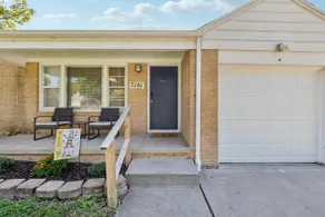 Cozy Sunroom & Fire Pit Near Towne East - Image 2