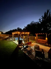 Relaxing Retreat | King Bed & Backyard Oasis - Image 2