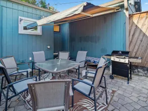 Bright & Cozy Home | Sunroom, Games & Foosball - Image 3