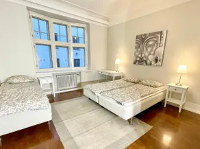 Elegant Art Nouveau home in the city center 79 sqm - Image 5