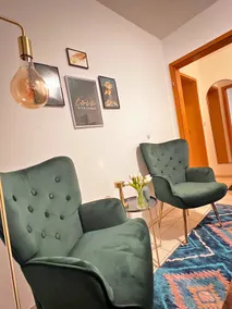 Stylish studio – quiet, & well connected - Image 2