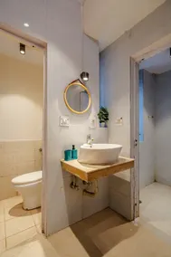 Modern-cozy-1bhk-Vasantkunj-Delhi - Image 3