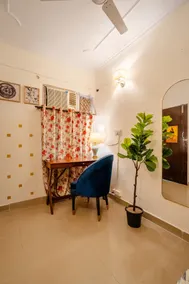 Modern-cozy-1bhk-Vasantkunj-Delhi - Image 5