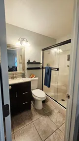 Guest House in Sacramento - Image 5