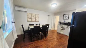 Guest House in Sacramento - Image 4