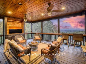 Epic Pool, View, 6 King suites, sleeps 20 - Image 5