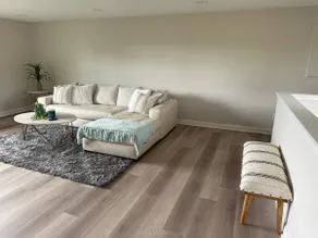 The Peak House - Image 3