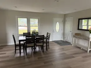 The Peak House - Image 4