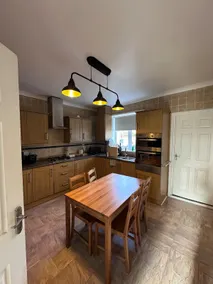 Spacious 3-Bed Home at the heart of Sheffield S2 - Image 3