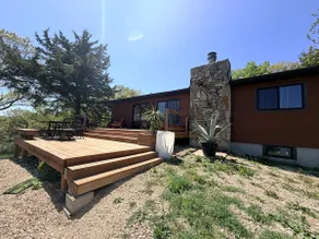 Golden Shores Private Lakeside Hideaway - Image 3