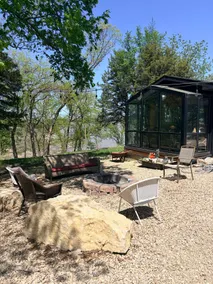 Golden Shores Private Lakeside Hideaway - Image 2