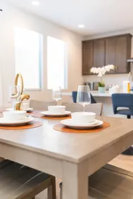 Brandnew 5b3b single family home - Image 3