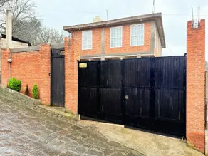 Rest House - Image 2