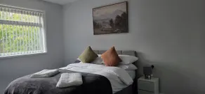 Langcliffe near warwick hospital, free parking, fast wifi, sleeps 5 - Image 5