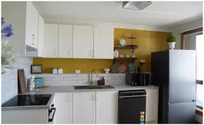 EmStay • The Lookout | Hobart View Home - Image 2