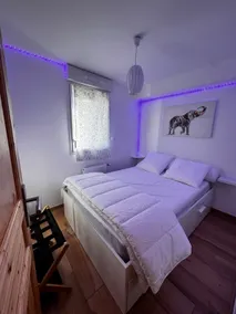 Lake and mountain views: your comfortable home - Image 5