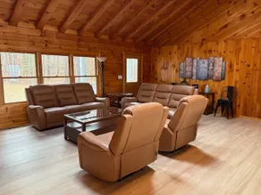 Lake Front on Pea Hill Creek; sleeps 10 - Image 5