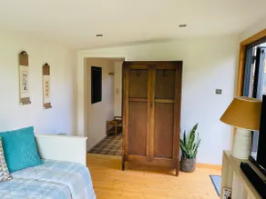 Cosy garden studio in Cambridge with free parking - Image 2