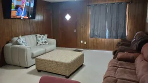Sweet Monroe House - Image 2