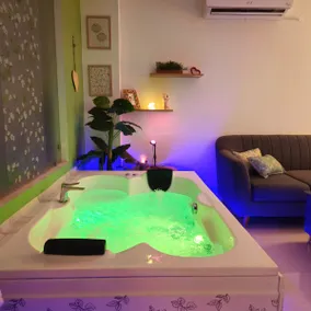 Jacuzzi haven #hotwater private 1bhk apartment - Image 3